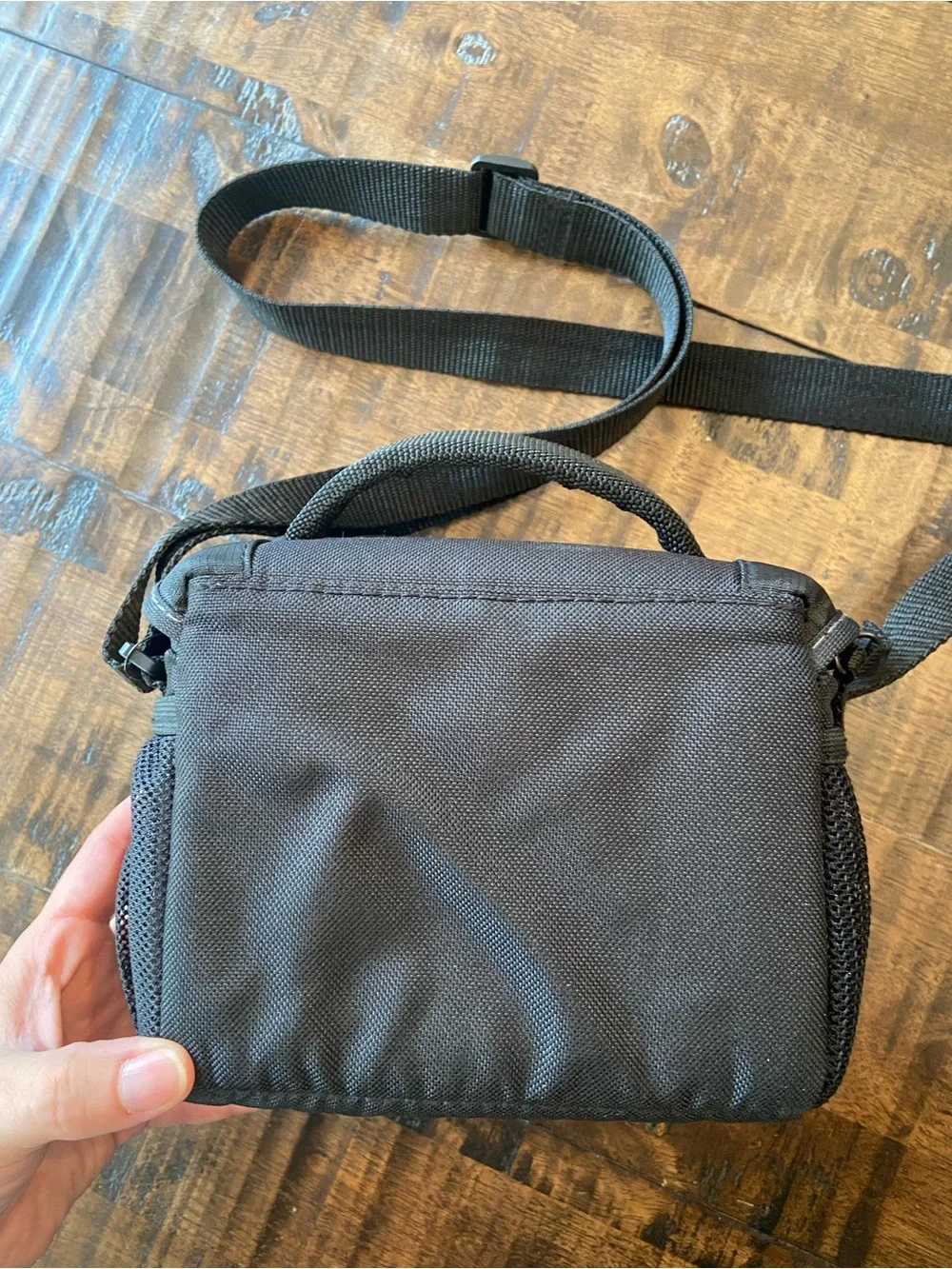 Sony Black Compact Messenger Camera Bag with Adjustable Strap